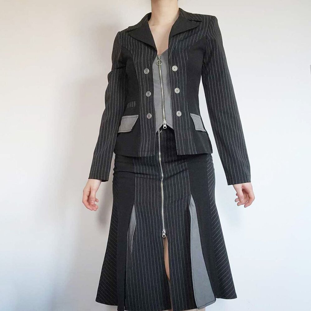 Vintage 90s black and grey gothic officecore striped blazer and skirt set